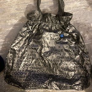 Auth Chanel Bon Bon Silver Nylon Rue Cambon Graphic Bag